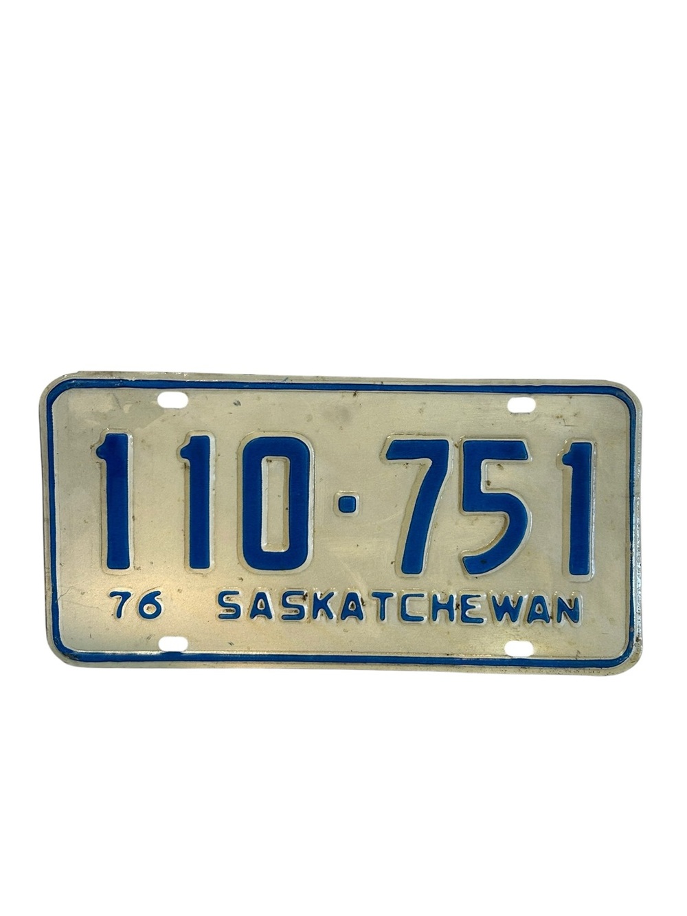 Vintage 1976 Saskatchewan License Plate Original Paint 110-751